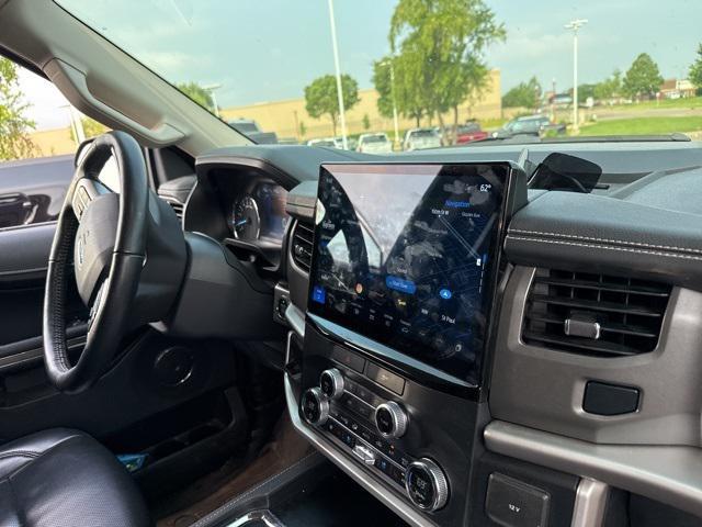 used 2022 Ford Expedition car, priced at $38,500