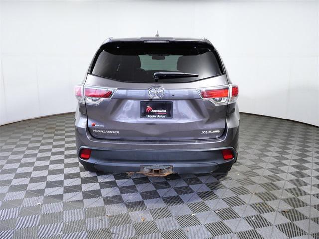 used 2015 Toyota Highlander car, priced at $16,999