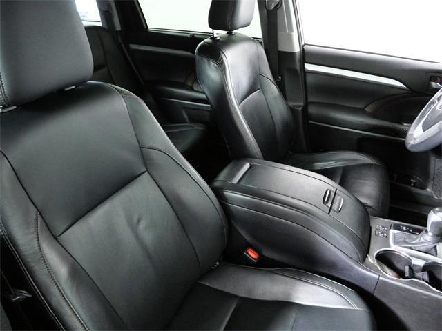 used 2015 Toyota Highlander car, priced at $16,999