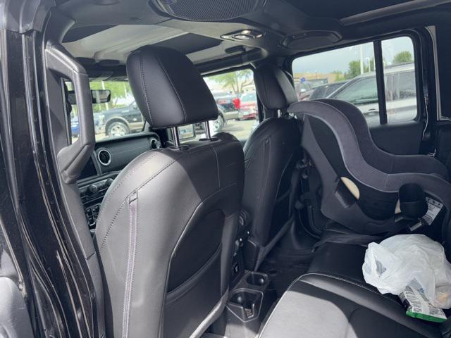 used 2022 Jeep Gladiator car