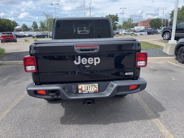 used 2022 Jeep Gladiator car