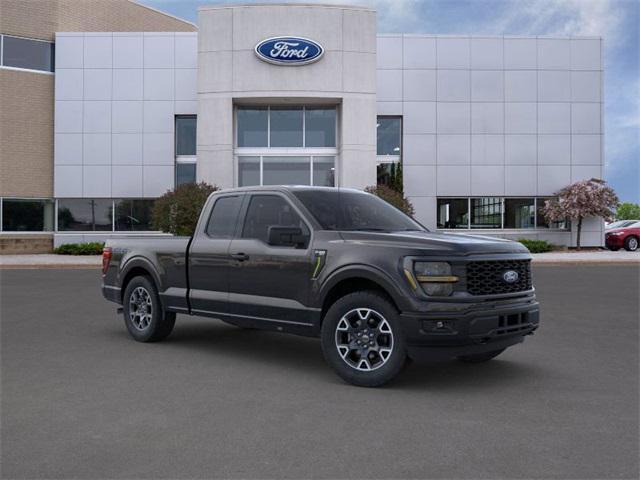 new 2025 Ford F-150 car, priced at $40,990
