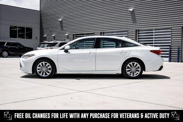 used 2022 Toyota Avalon Hybrid car, priced at $32,662