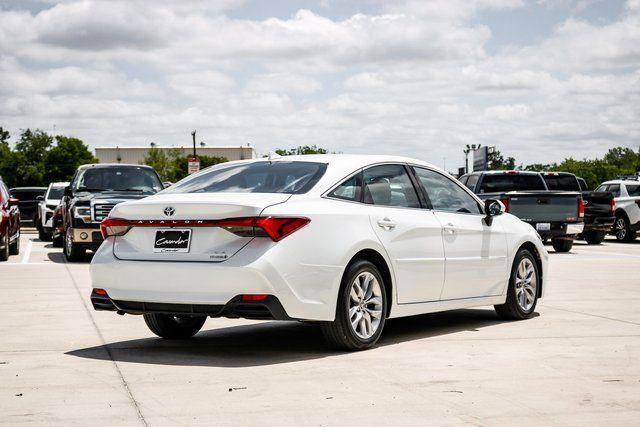 used 2022 Toyota Avalon Hybrid car, priced at $32,662