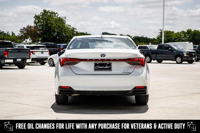 used 2022 Toyota Avalon Hybrid car, priced at $32,662