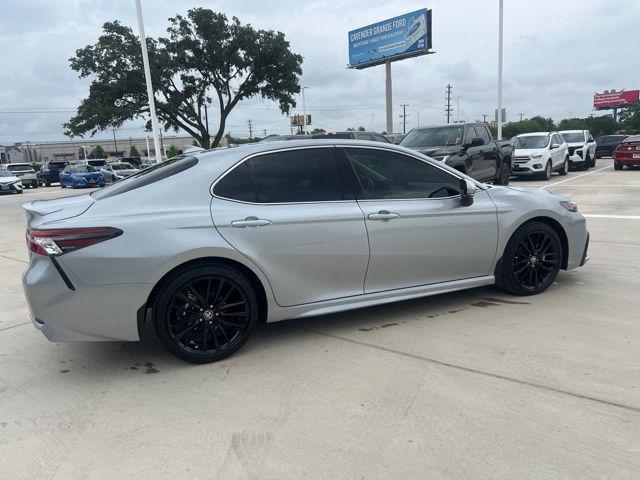used 2024 Toyota Camry Hybrid car, priced at $33,017