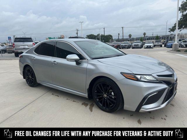 used 2024 Toyota Camry Hybrid car, priced at $33,017