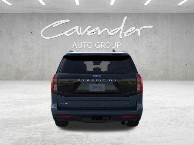 new 2025 Ford Expedition car, priced at $65,082