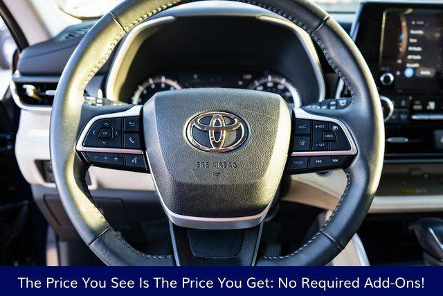 used 2023 Toyota Highlander car, priced at $31,871