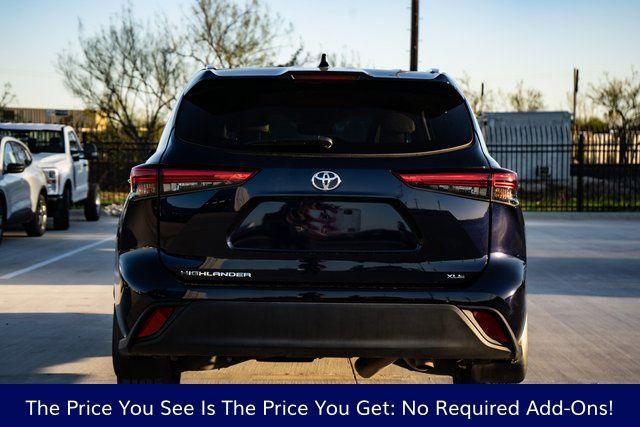 used 2023 Toyota Highlander car, priced at $31,871