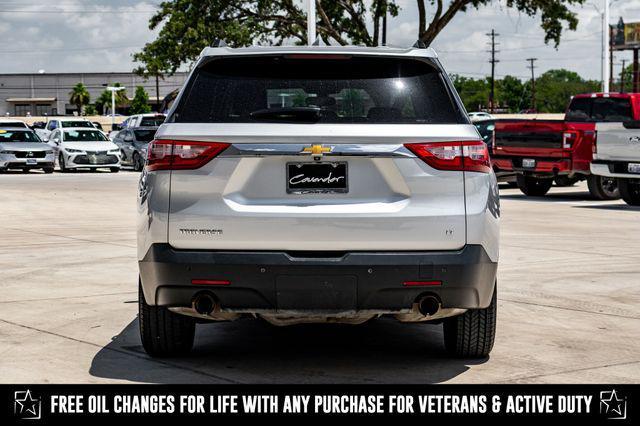 used 2021 Chevrolet Traverse car, priced at $21,620