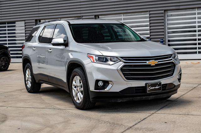 used 2021 Chevrolet Traverse car, priced at $21,620
