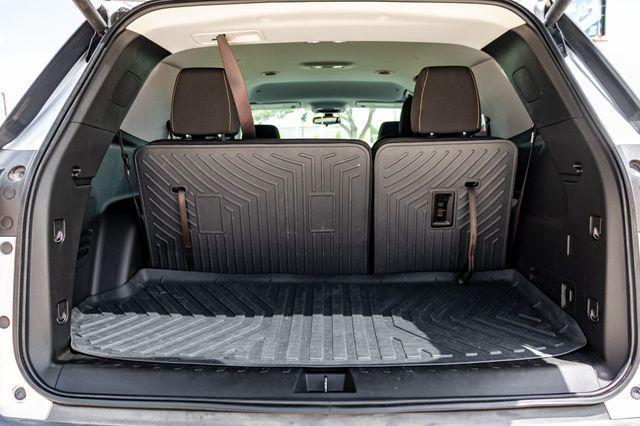 used 2021 Chevrolet Traverse car, priced at $21,620