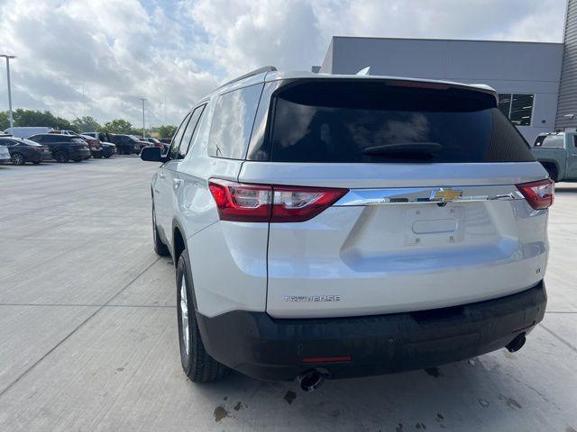used 2021 Chevrolet Traverse car, priced at $24,704