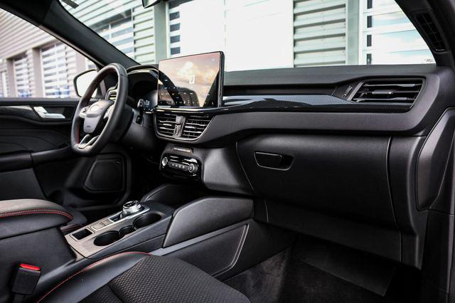 used 2023 Ford Escape car, priced at $26,391