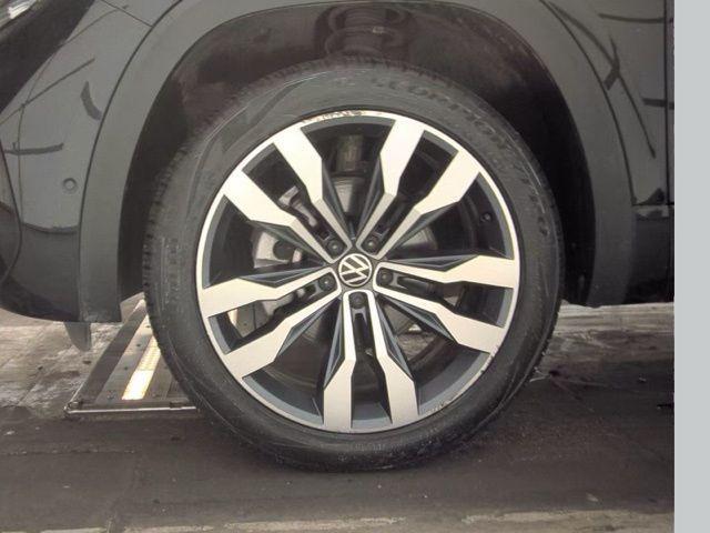 used 2023 Volkswagen Atlas car, priced at $35,632