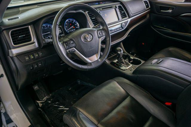 used 2015 Toyota Highlander car, priced at $23,991