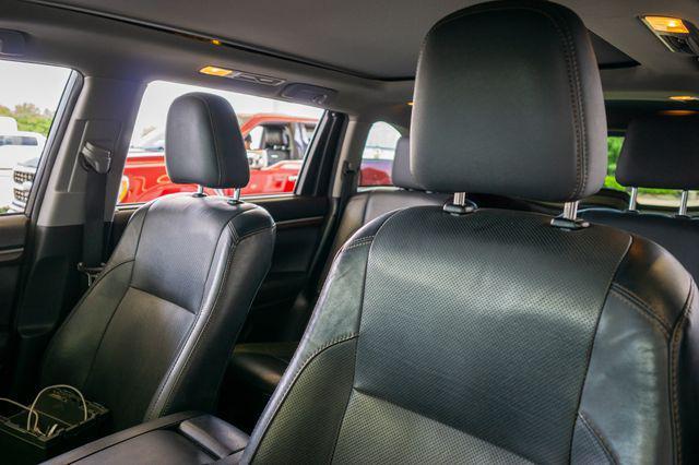 used 2015 Toyota Highlander car, priced at $23,991
