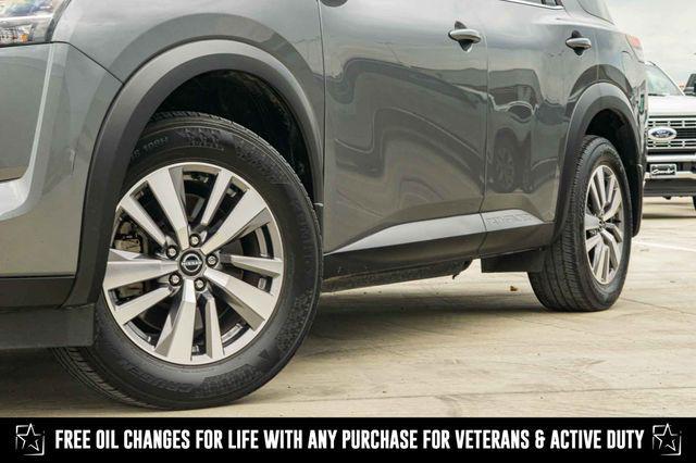 used 2023 Nissan Pathfinder car, priced at $28,546
