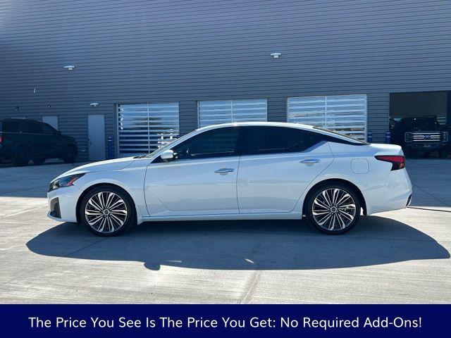 used 2023 Nissan Altima car, priced at $23,074