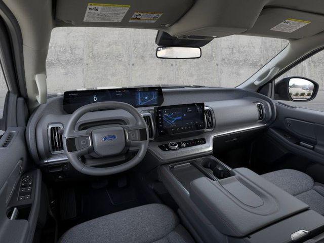 new 2025 Ford Expedition car, priced at $65,070
