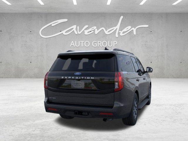 new 2025 Ford Expedition car, priced at $65,070