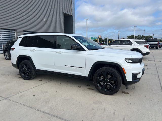 used 2024 Jeep Grand Cherokee L car, priced at $38,879