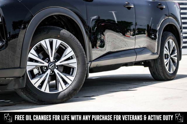 used 2023 Nissan Rogue car, priced at $22,959