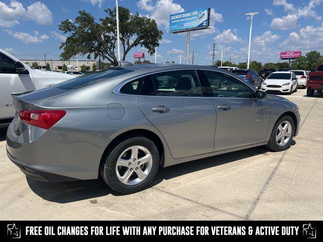 used 2024 Chevrolet Malibu car, priced at $17,424