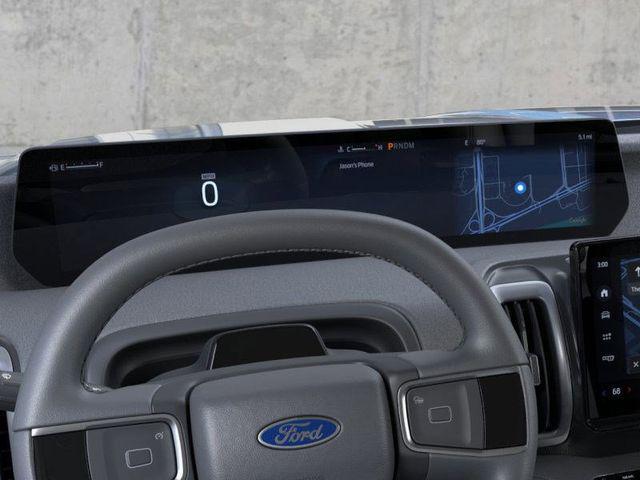 new 2025 Ford Expedition car, priced at $68,705
