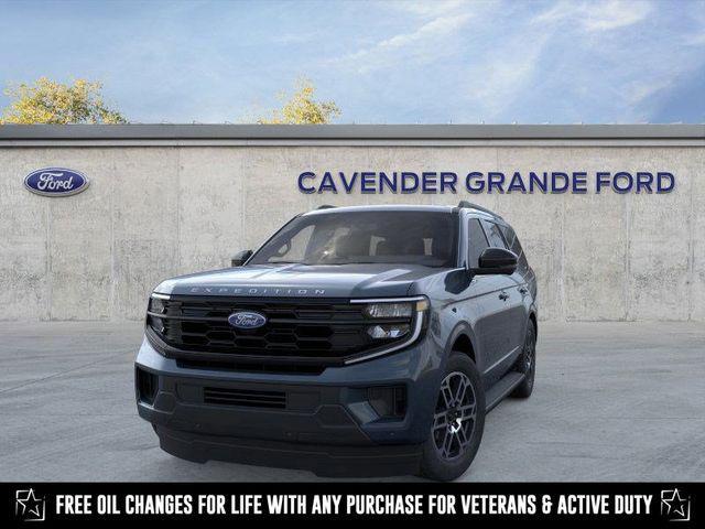 new 2025 Ford Expedition car, priced at $68,705