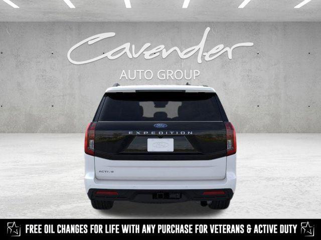 new 2025 Ford Expedition car, priced at $69,285