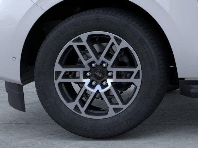 new 2025 Ford Expedition car, priced at $69,285