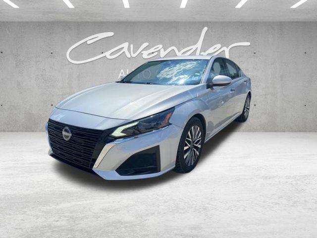 used 2023 Nissan Altima car, priced at $15,988