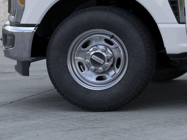 new 2025 Ford F-350 car, priced at $53,705