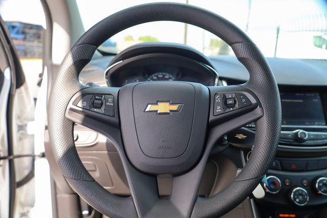 used 2022 Chevrolet Trax car, priced at $17,152