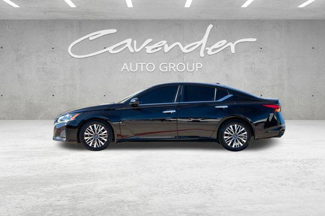 used 2023 Nissan Altima car, priced at $18,963