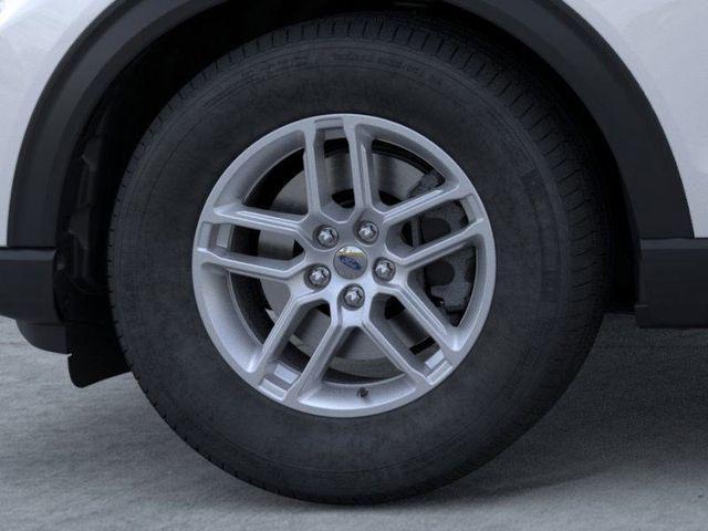 new 2025 Ford Explorer car, priced at $39,940