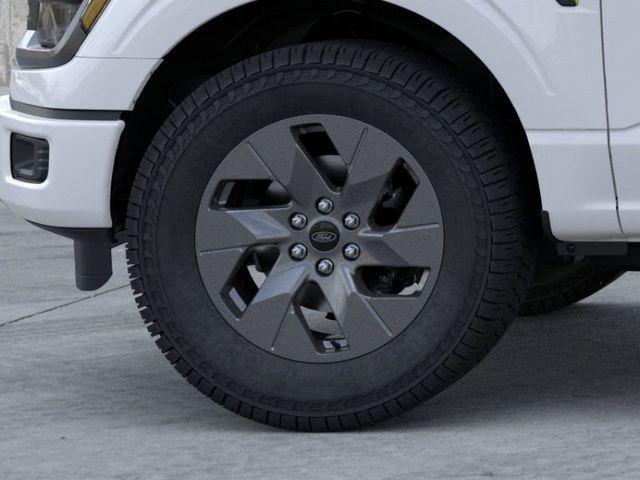 new 2025 Ford F-150 car, priced at $44,004