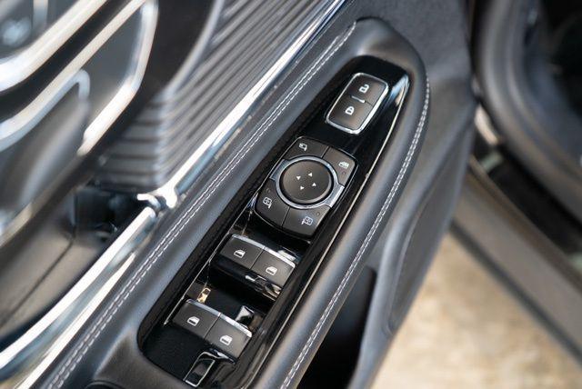 used 2022 Lincoln Corsair car, priced at $32,096