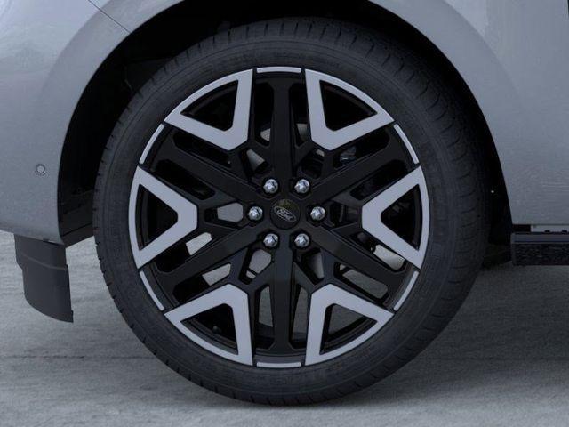 new 2025 Ford Expedition Max car, priced at $92,408