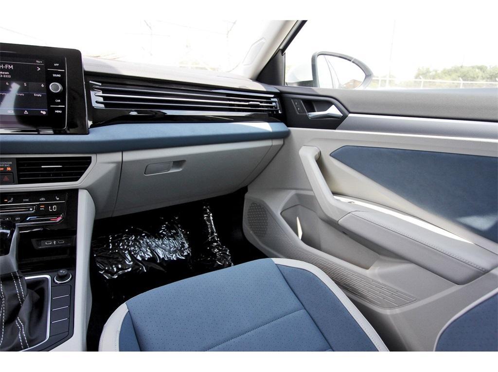 new 2025 Volkswagen Jetta car, priced at $27,338