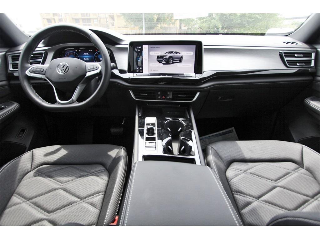 new 2025 Volkswagen Atlas Cross Sport car, priced at $42,657