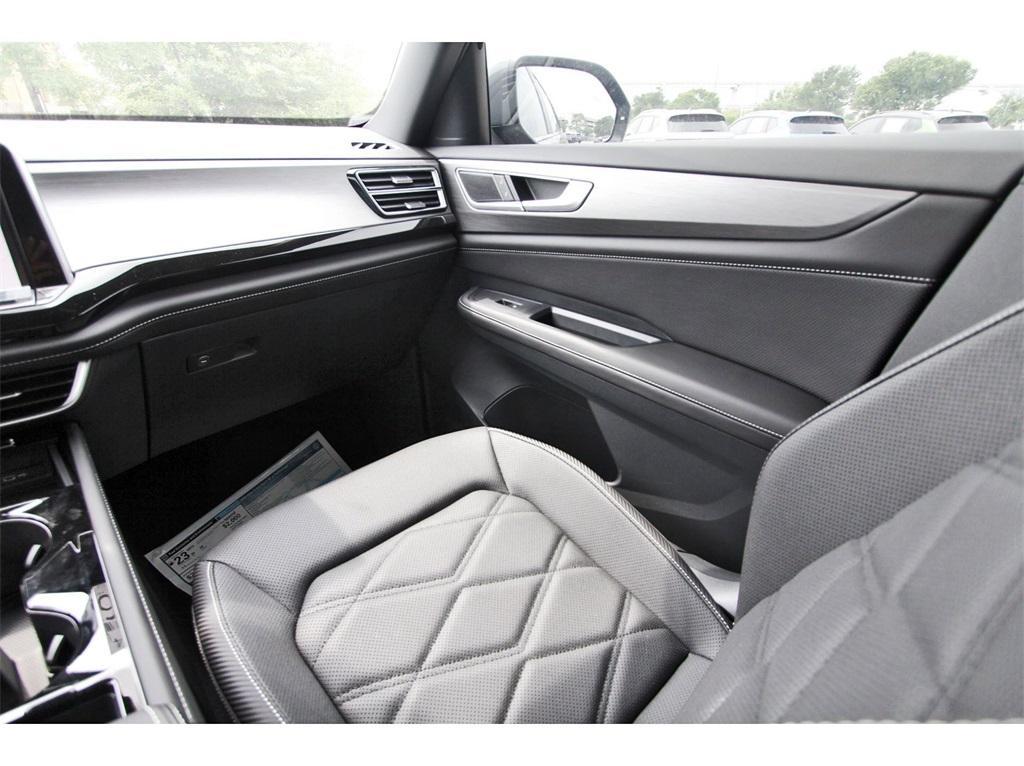 new 2025 Volkswagen Atlas Cross Sport car, priced at $42,657