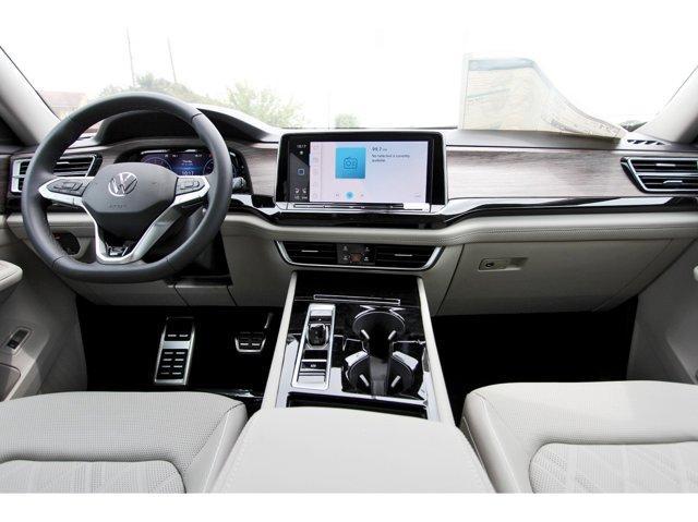 new 2025 Volkswagen Atlas car, priced at $53,911