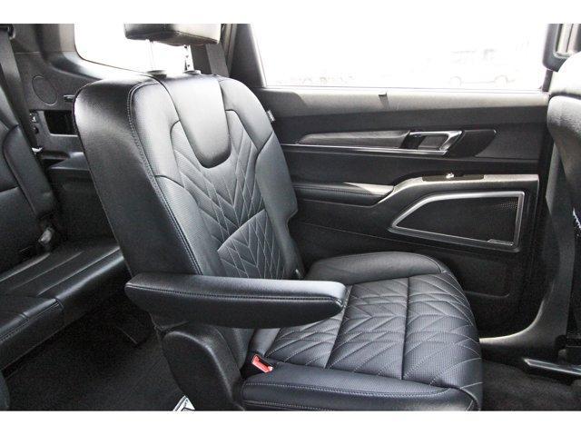 used 2024 Kia Telluride car, priced at $33,084