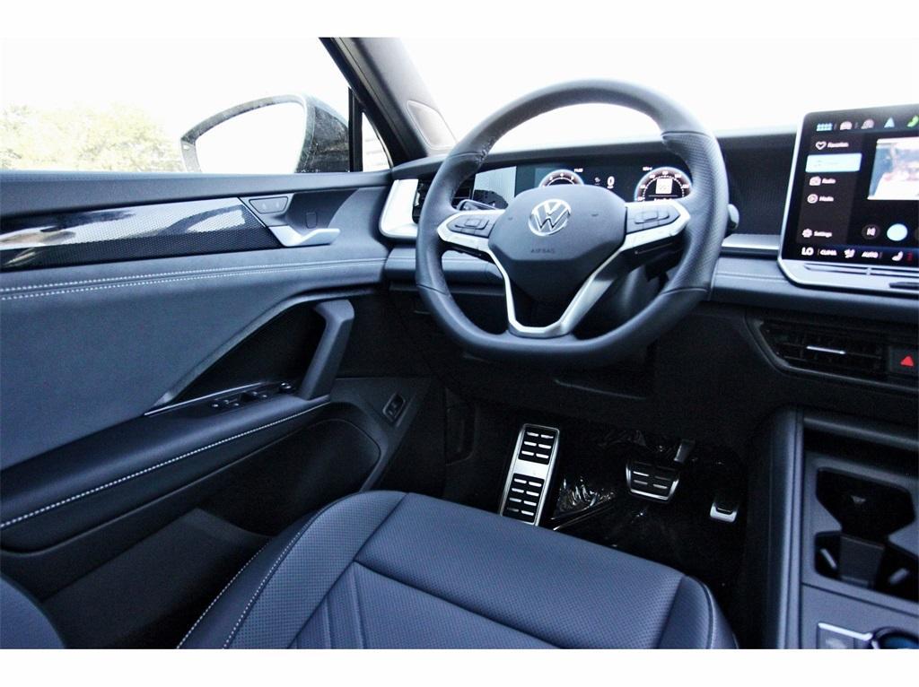 new 2025 Volkswagen Tiguan car, priced at $37,346