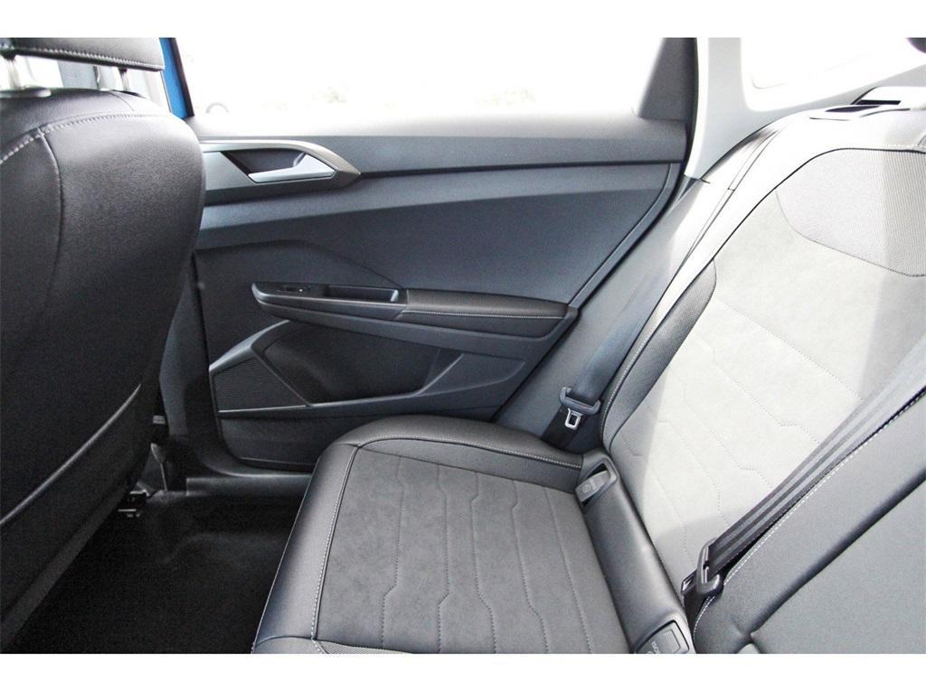 new 2025 Volkswagen Taos car, priced at $33,093