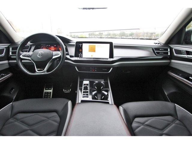 new 2025 Volkswagen Atlas car, priced at $46,531