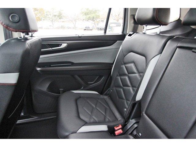 new 2025 Volkswagen Atlas car, priced at $46,531